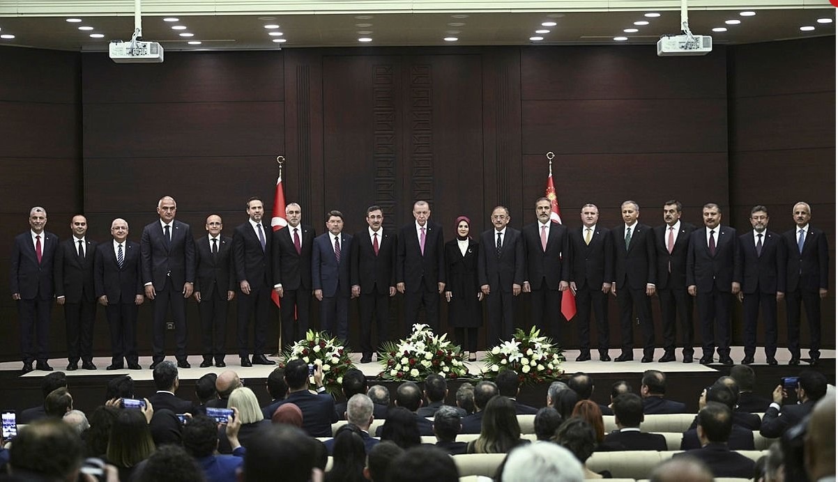 12 . CUMHURBAŞKANI R.TAYYİP ERDOĞAN KABİNESİNDE İSİMLER AÇIKLANDI