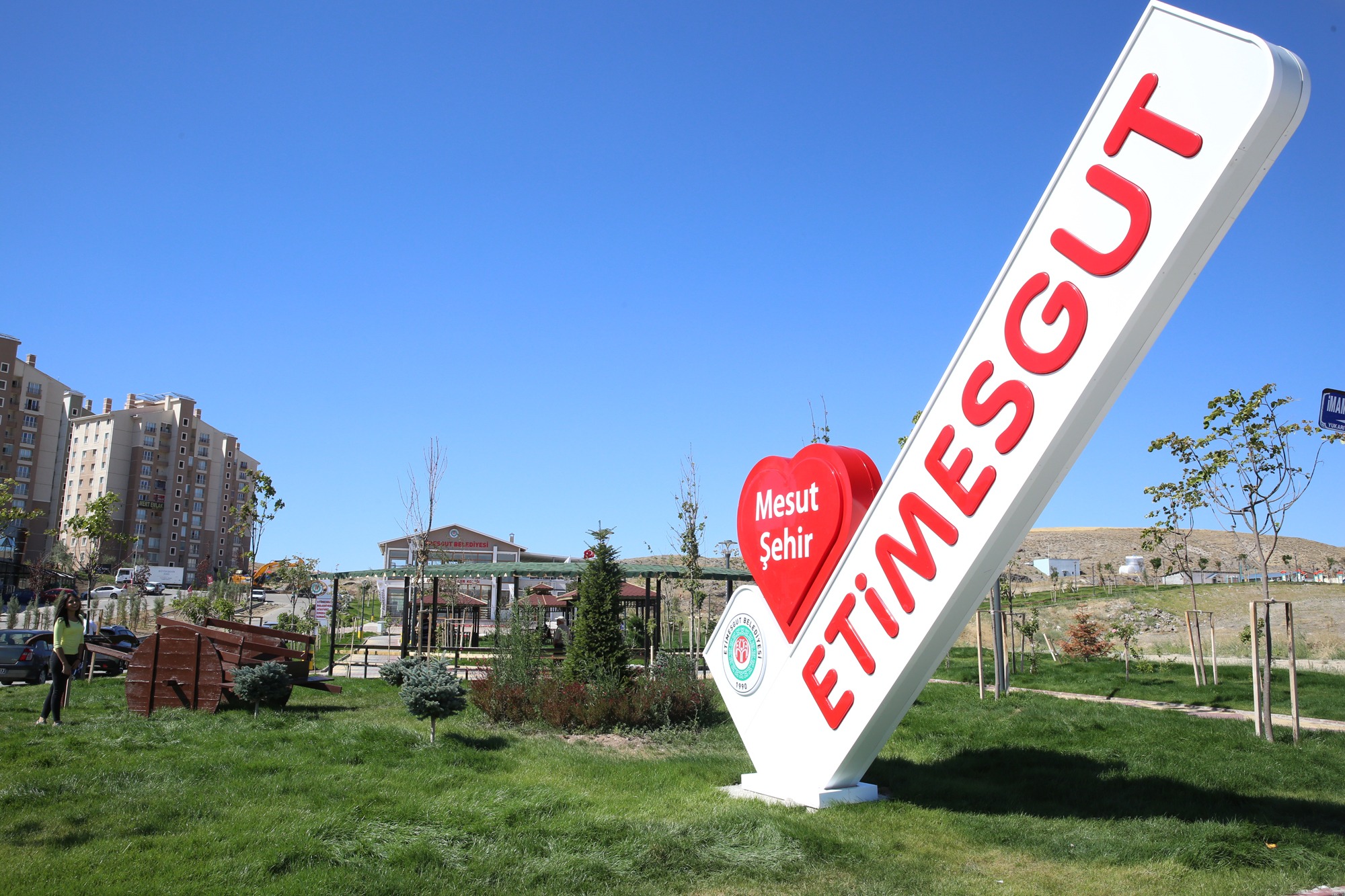 2014 yılında Yenimahalle'den ayrılarak Etimesgut Belediyesi'ne bağlanan 5 mahallede büyük gelişme sağlandı