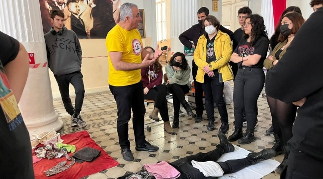 ACİL  KOMŞUM KURSLARI PANDEMİDE DURMADI