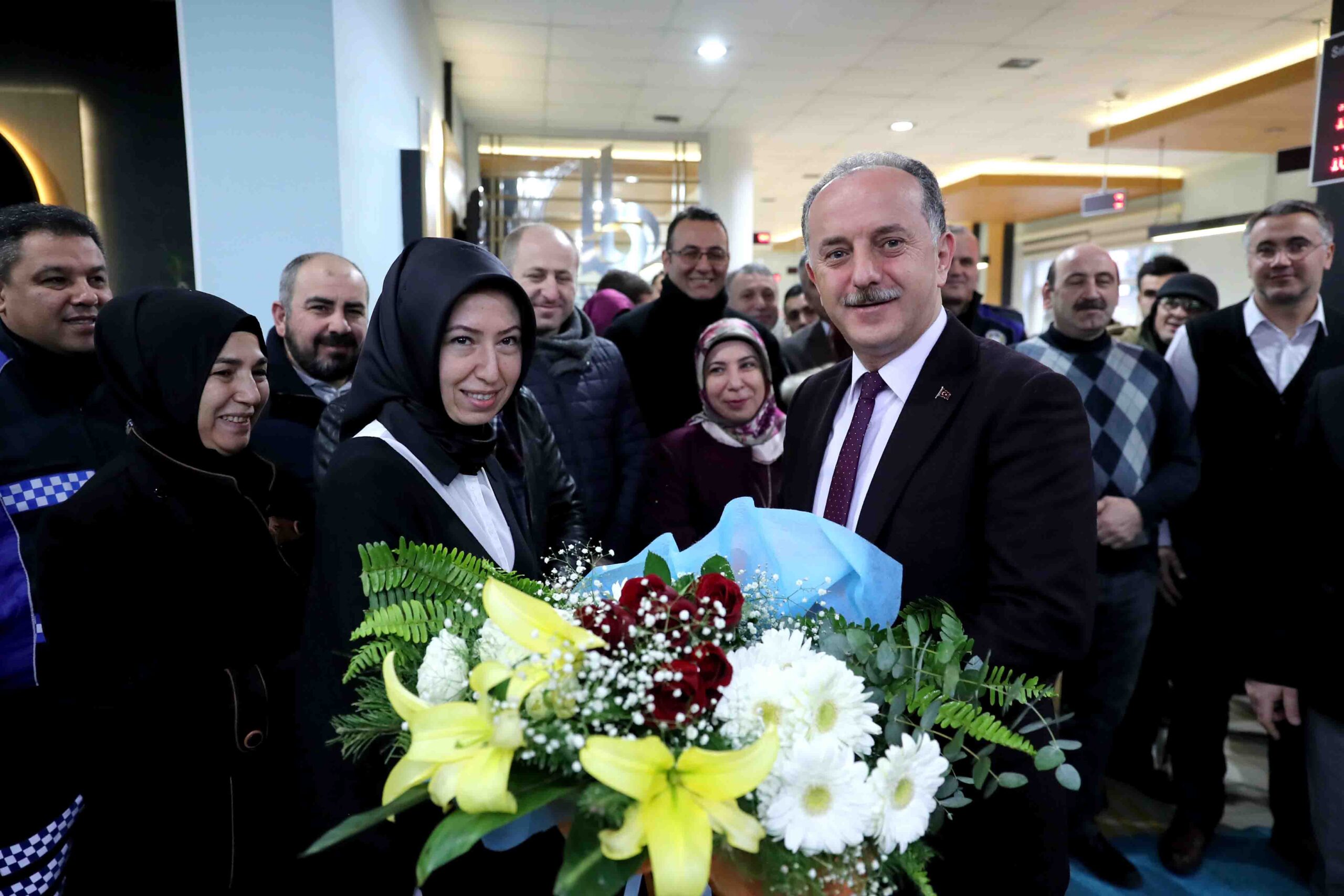 Adaylığı açıklanan Çağırıcı’ya sürpriz karşılama