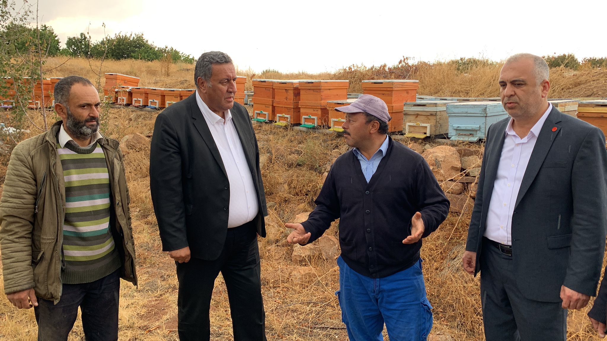Akaryakıt ve şeker zamları arıcılığı da vuruyor”