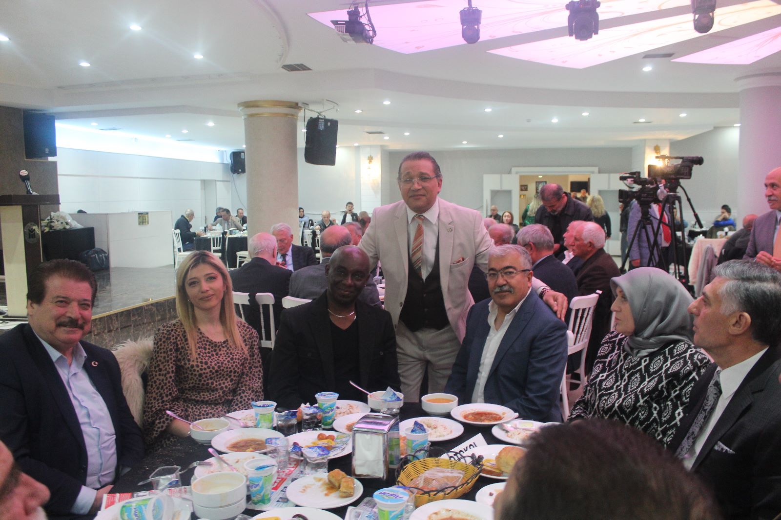 ANKARA MECLİSİ BAŞKENT ANADOLU PLATFORMU İFTAR YEMEĞİ