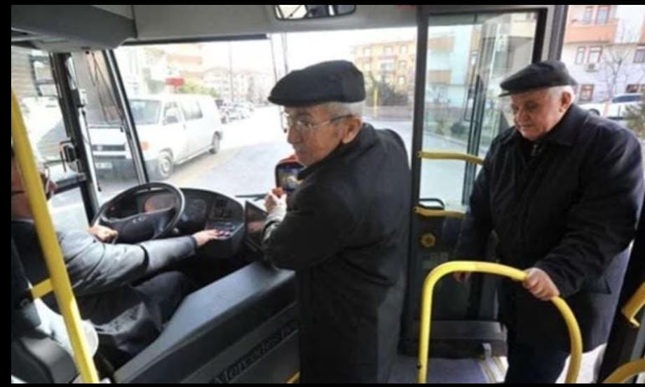Ankara ve İstanbul'da İstanbul'da 65 yaş üstü ulaşım ücretli mi ücretsiz mi?