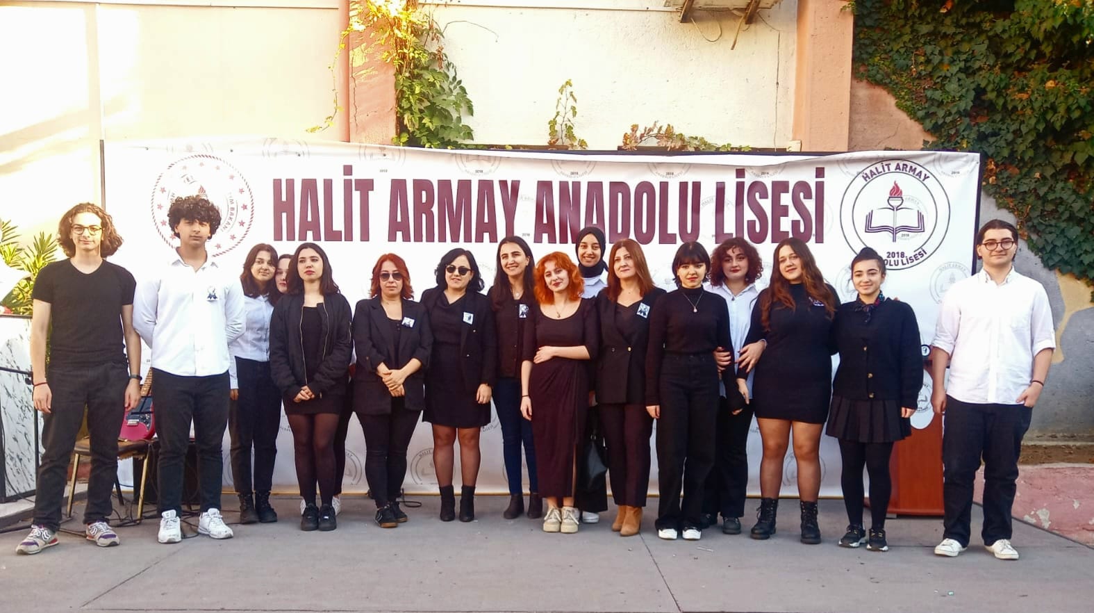 Atatürk'ün en sevdiği şarkıları seslendirdiler  