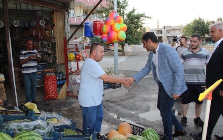 BAŞKAN KARADAĞ ESNAF VE VATANDAŞ ZİYARETLERİNE DEVAM EDİYOR: "2023 BAMBAŞKA OLACAK!"