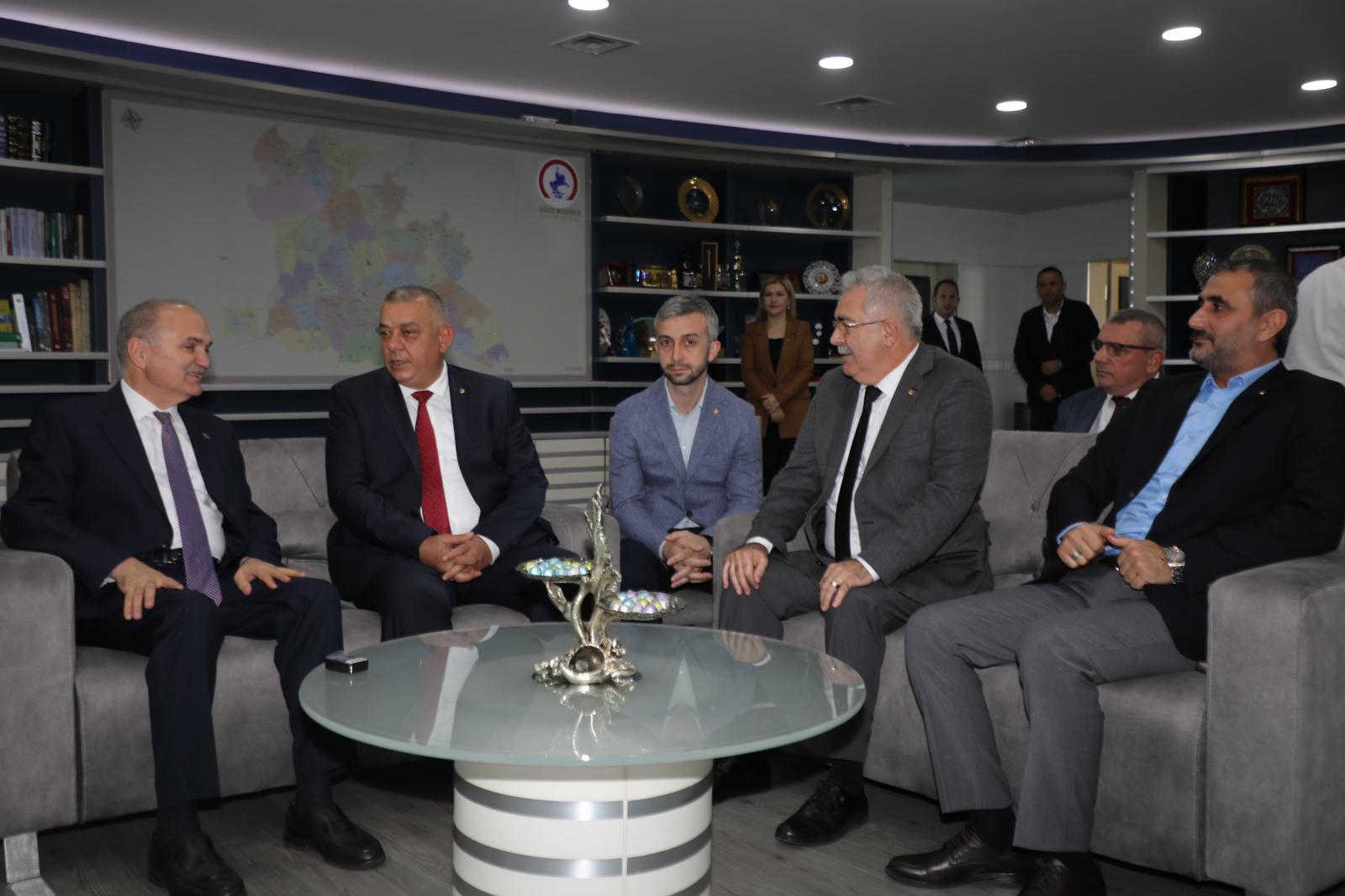 BAŞKAN ÖZLÜ, TSO YÖNETİMİNİ AĞIRLADI