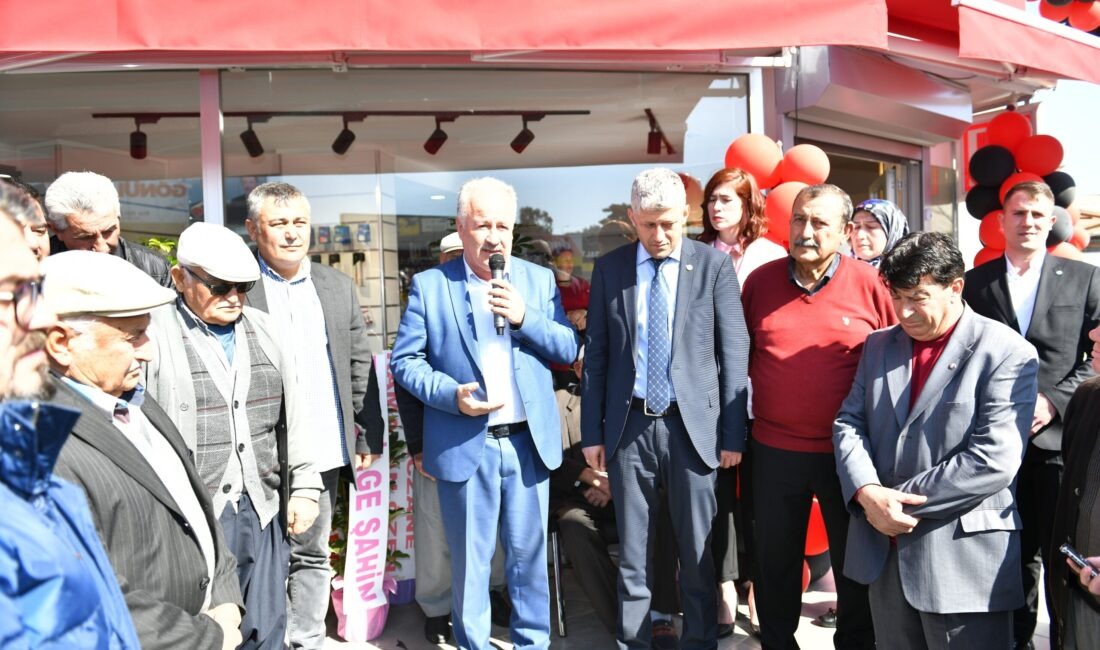 Aksu Belediye Başkanı Halil