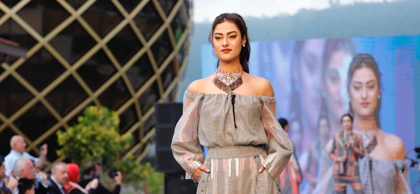 BEST MODEL Güzeli Burcu Şeritoğlu sektöre 2022 yılında adından türkiyede bir numa ile bahsedilen yarışmayla giriş yaptı…