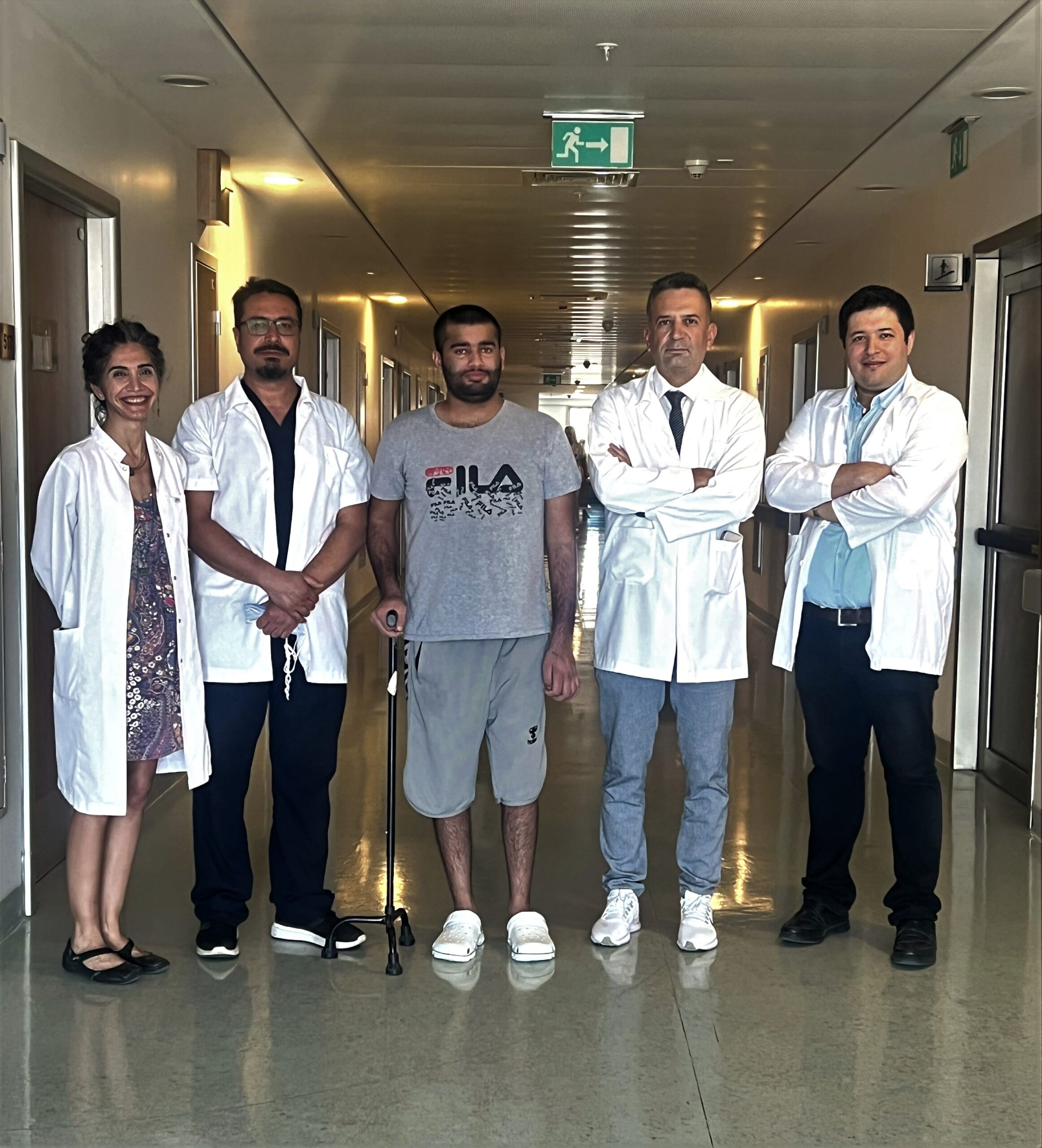 Beynindeki tümörden sohbet ederken kurtuldu! 