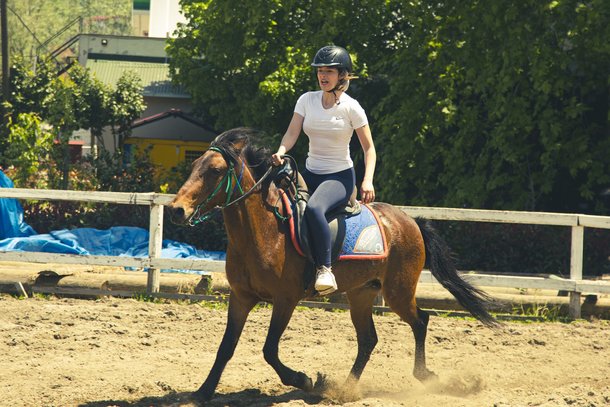 Buse Meral, rolü için binicilik eğitimleri almaya başladı