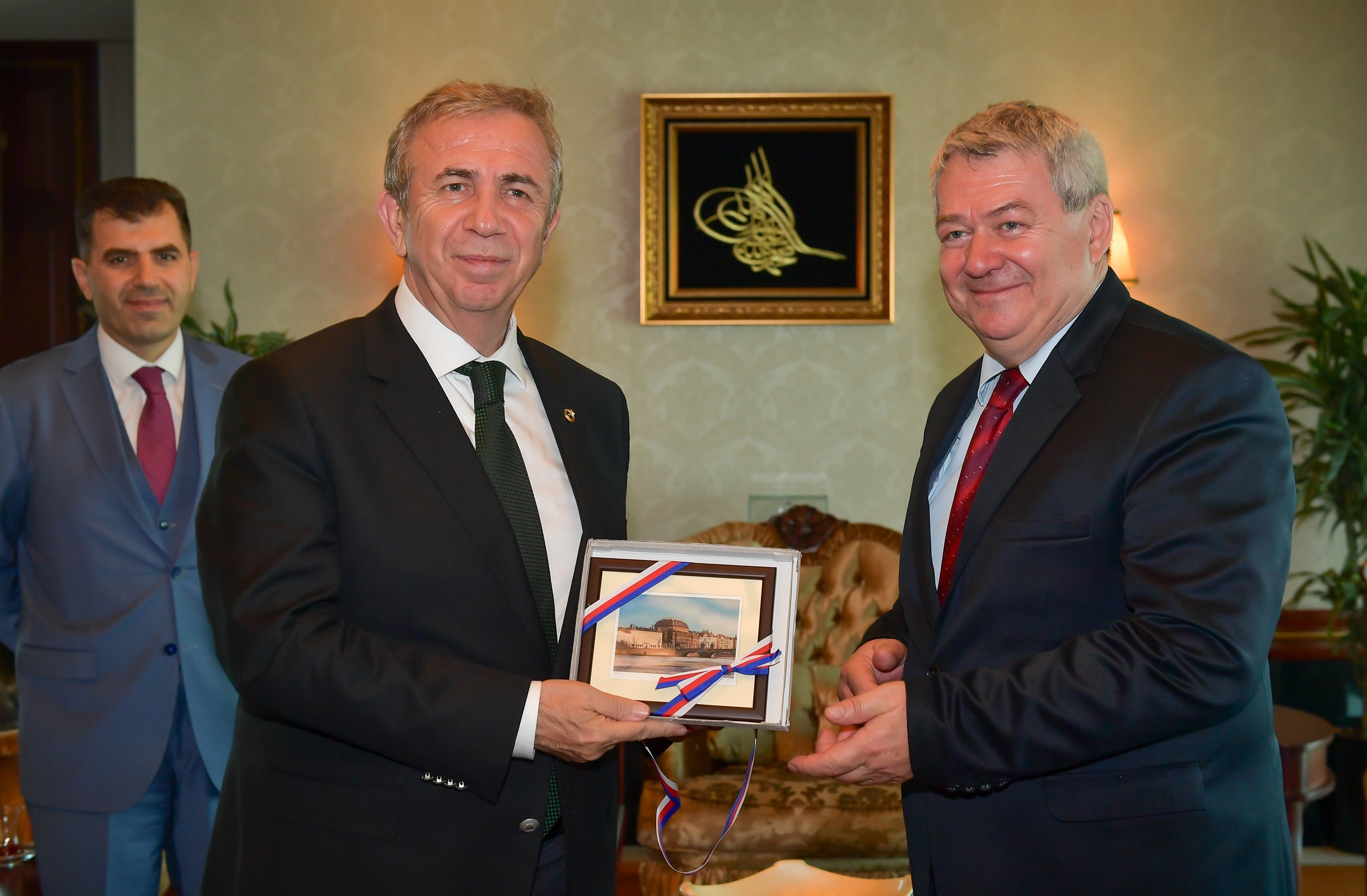 ÇEK CUMHURİYETİ’NDEN BAŞKAN YAVAŞ’A ZİYARET…