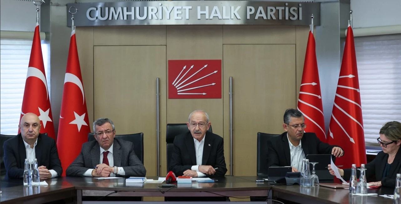 CHP MYK YÖNETİM KURULU GENEL MERKEZDE TOPLANTI 