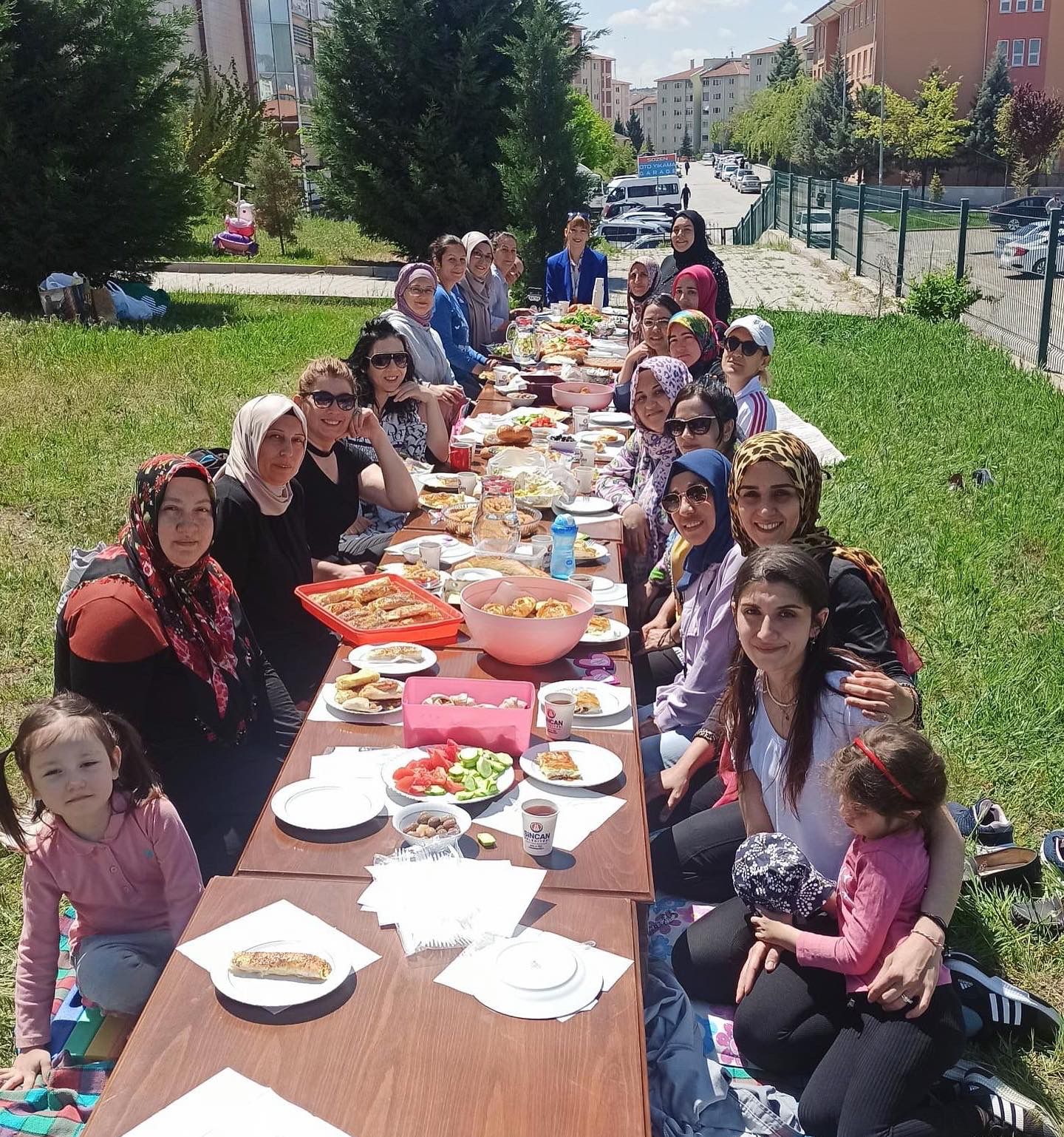 ÇOCUK OYUN EVİNDE KAHVALTILI ETKİNLİK 