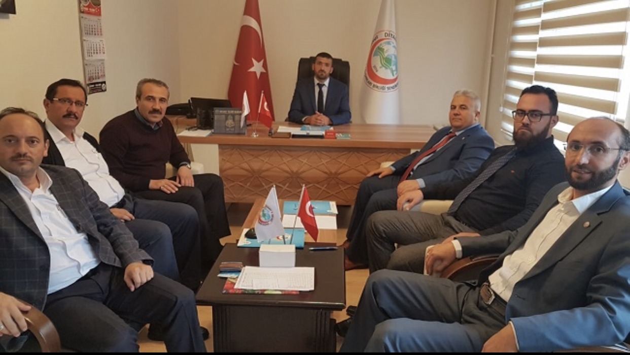 DİYANET BİR-SEN YÖNETİM KURULU BASIN AÇIKLAMASI YAPTI