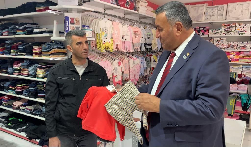 Esnaf “Müşteri geliyor,fiyatları   görünce ürün almadan gidiyor”