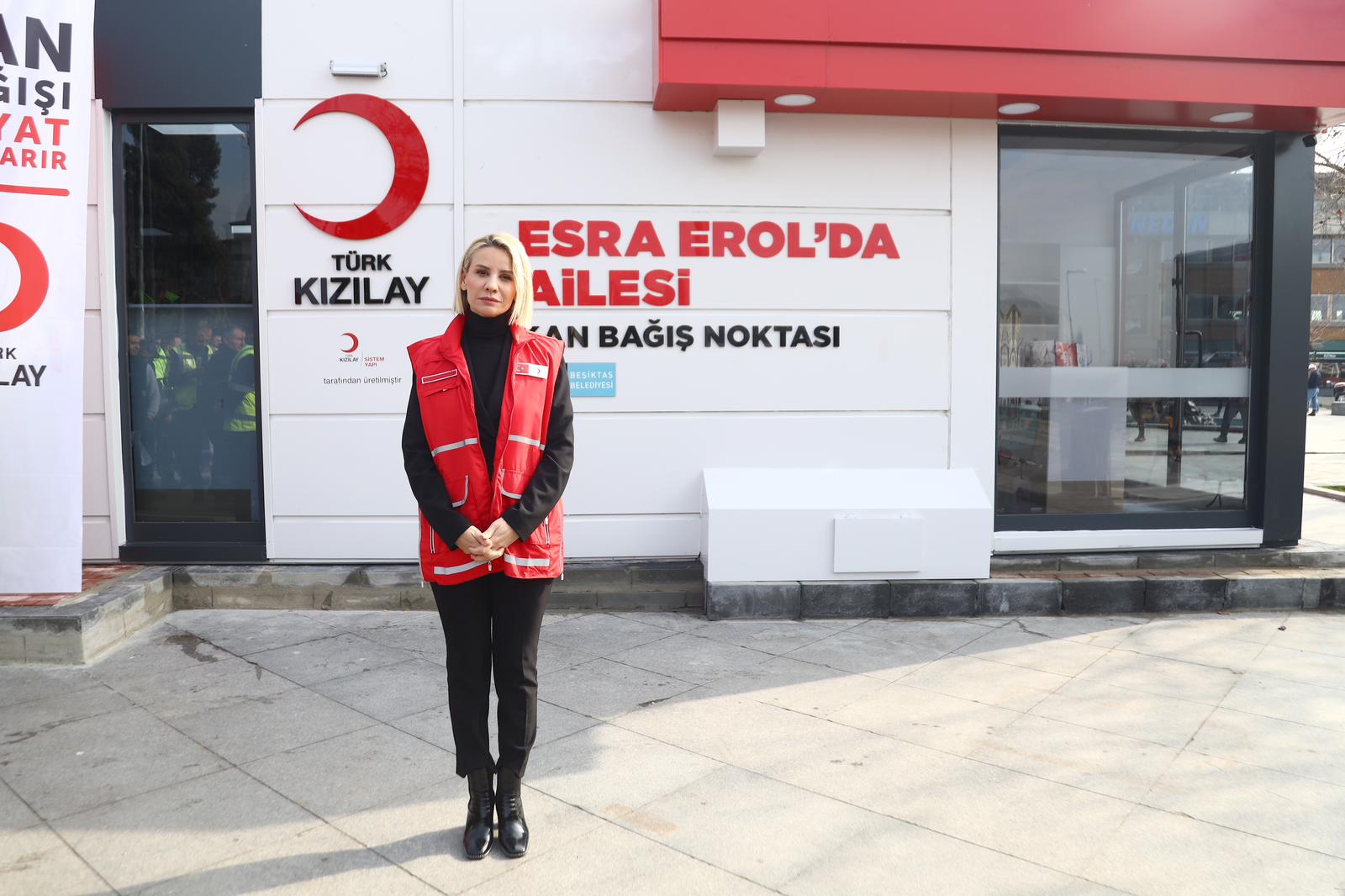 “ESRA EROL'DA” AİLESİ KAN BAĞIŞ NOKTASI İSTANBUL BEŞİKTAŞ’TA FAALİYETE BAŞLADI.