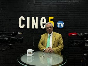 FETHİ DEMİRKOL CİNE5 TV İzleyici Kitlesini Hergeçen Gün Arttırıyor.