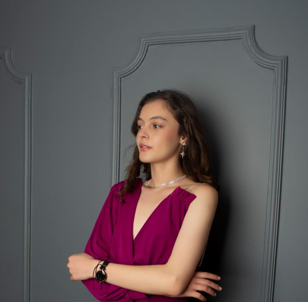 Gökçen Pınarbaş yıldızı parlıyor...