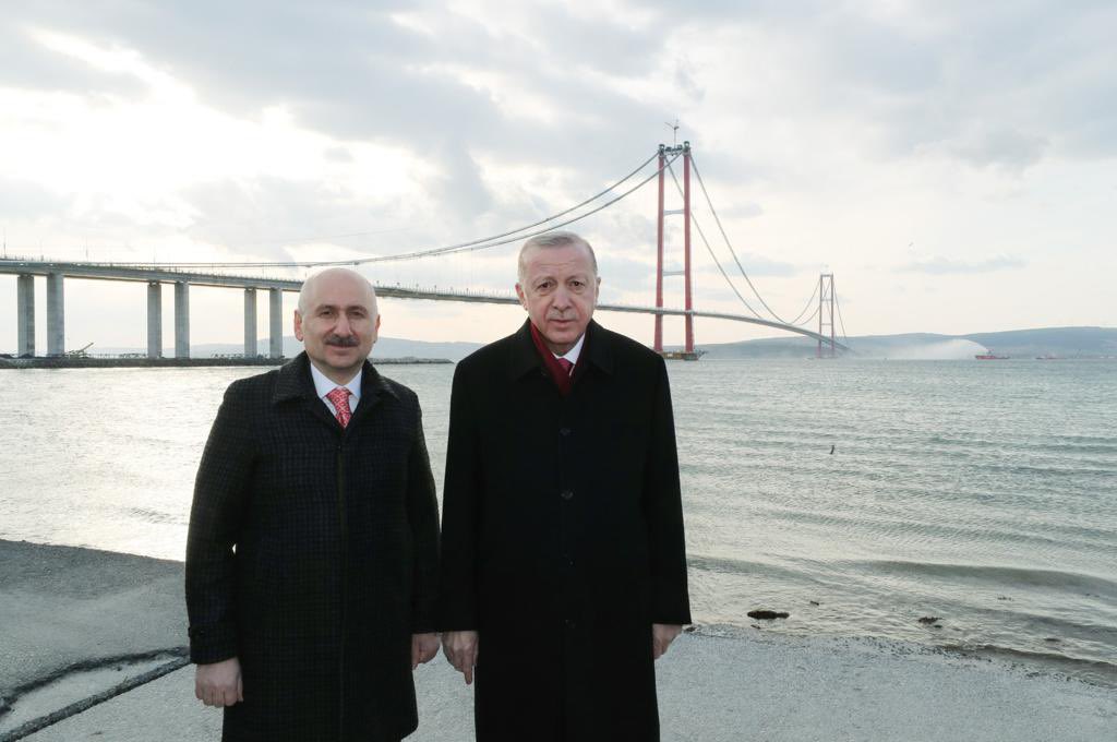 HER PROJEMİZLE MİLLETİMİZİN GELECEĞE YÜRÜDÜĞÜ YOLA BİR TAŞ DAHA DÖŞÜYORUZ