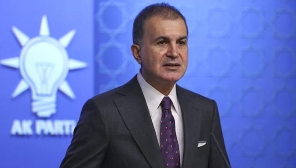 İSVEÇ'DE PKK/YPG PAÇAVRALARIYLA EYLEM YAPTI