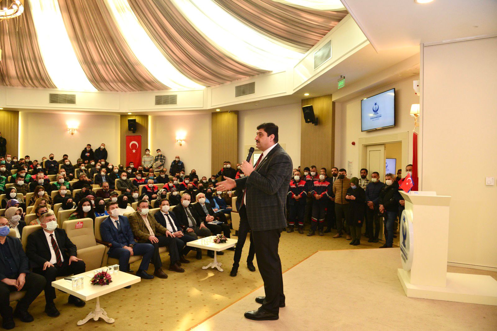 Kahramankazan Belediyesi’nde en düşük işçi maaşı 5 bin TL oldu