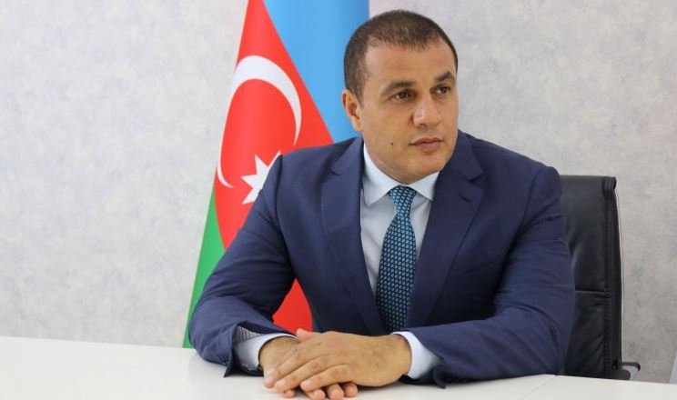 -Kardeş Azerbaycan depremzedeler için seferber oldu…