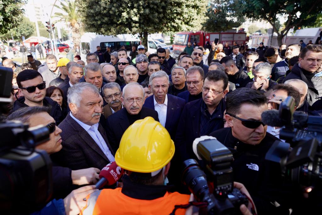 KILIÇDAROĞLU VE BÜYÜKŞEHİR BELEDİYE BAŞKANLARI HATAY’DA