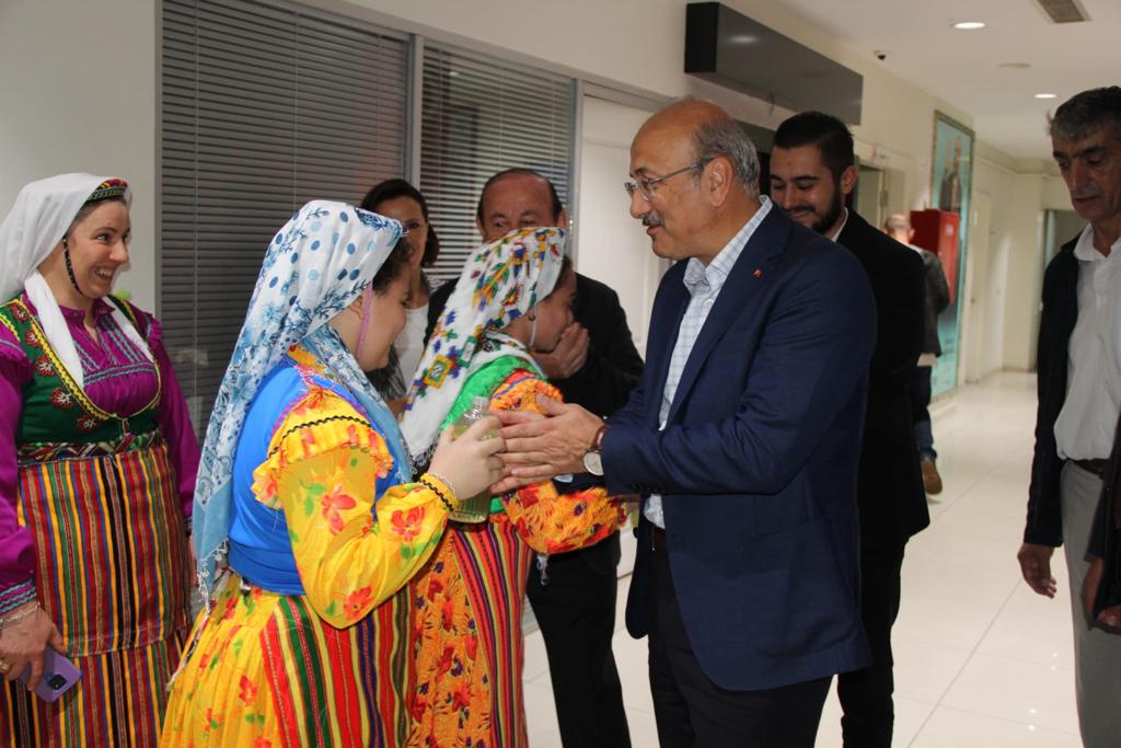 KÜÇÜKÇEKMECEDE AK PARTİ İLÇE BAŞKANLIĞI KASTAMONULULARI AĞIRLADI…