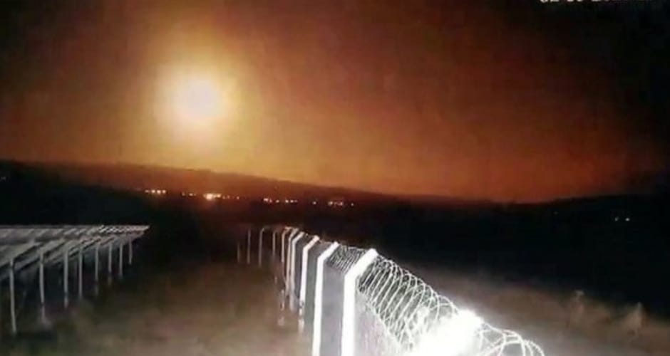 METEOR TAŞI DOĞU VE GÜNEY DOĞUDA KORKU VE PANİĞE NEDEN OLDU