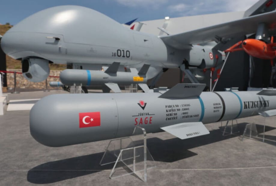 MİLLİ GURURUMUZDAN BİRİ OLAN TÜRK HAVACILIK VE UZAY SANAYİİ MİZ (TUSAŞ), MALEZYA'YA YAKLAŞIK 100 MİLYON DOLAR KARŞILIĞINDA 3 ANKA SİSTEMİ İHRAÇ EDECEK.