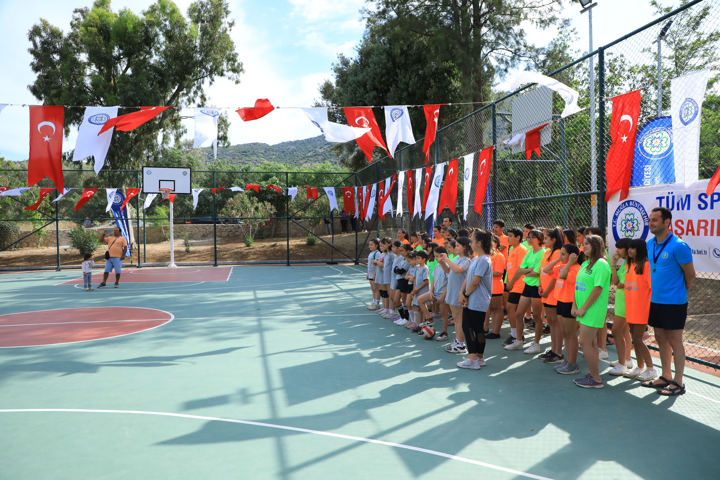MUĞLA- DATÇAYA VOLEYBOL VE BASKETSAHASI