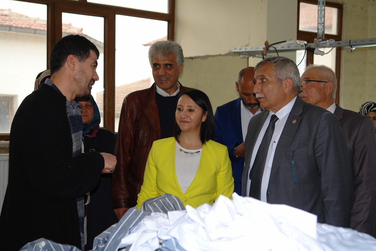 -Pazaryeri’nde '2023'e Doğru Şehir Buluşmaları Milletvekili Subaşı’nın katılımıyla gerçekleşti