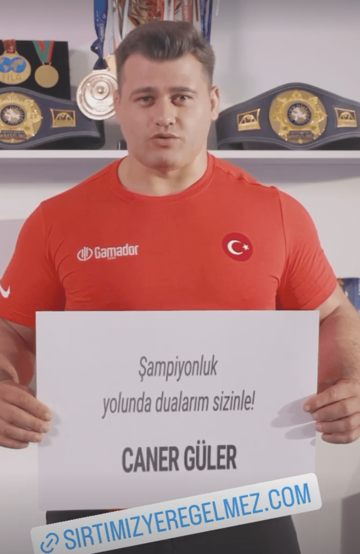 RIZA KAYAALP SOSYAL MEDYADAN GÜREŞ MİLLİ TAKIMINA DESTEK ÇAĞRISI YAPTI