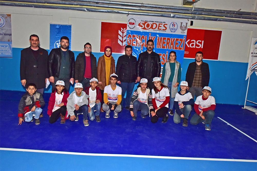 ŞAH-MAT USTALARI CEYLANPINAR'DA BİR ARAYA GELDİ