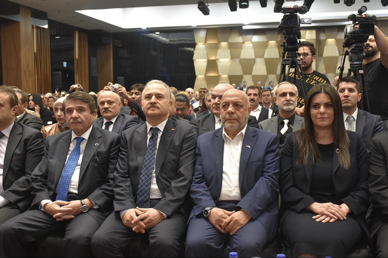 SİNEMA VE SANAT DÜNYASI HAK-İŞ’TE BULUŞTU