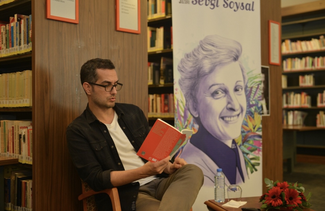 Tuğrul Tülek’ten öğrencilere Sevgi Soysal öyküleri