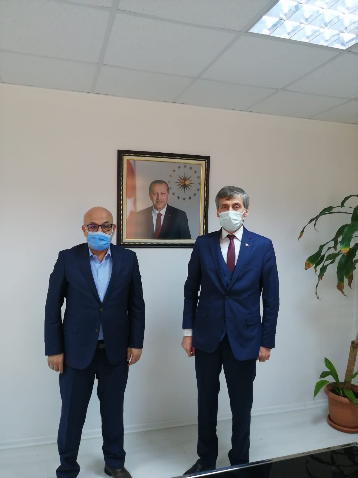 Türk Diyanet Vakıf-Sen Genel Başkanı Nuri ÜNAL , Basın İlan Kurumu Ankara Bölge Müdürü Murat Yülekli’yi Ziyaret Etti.