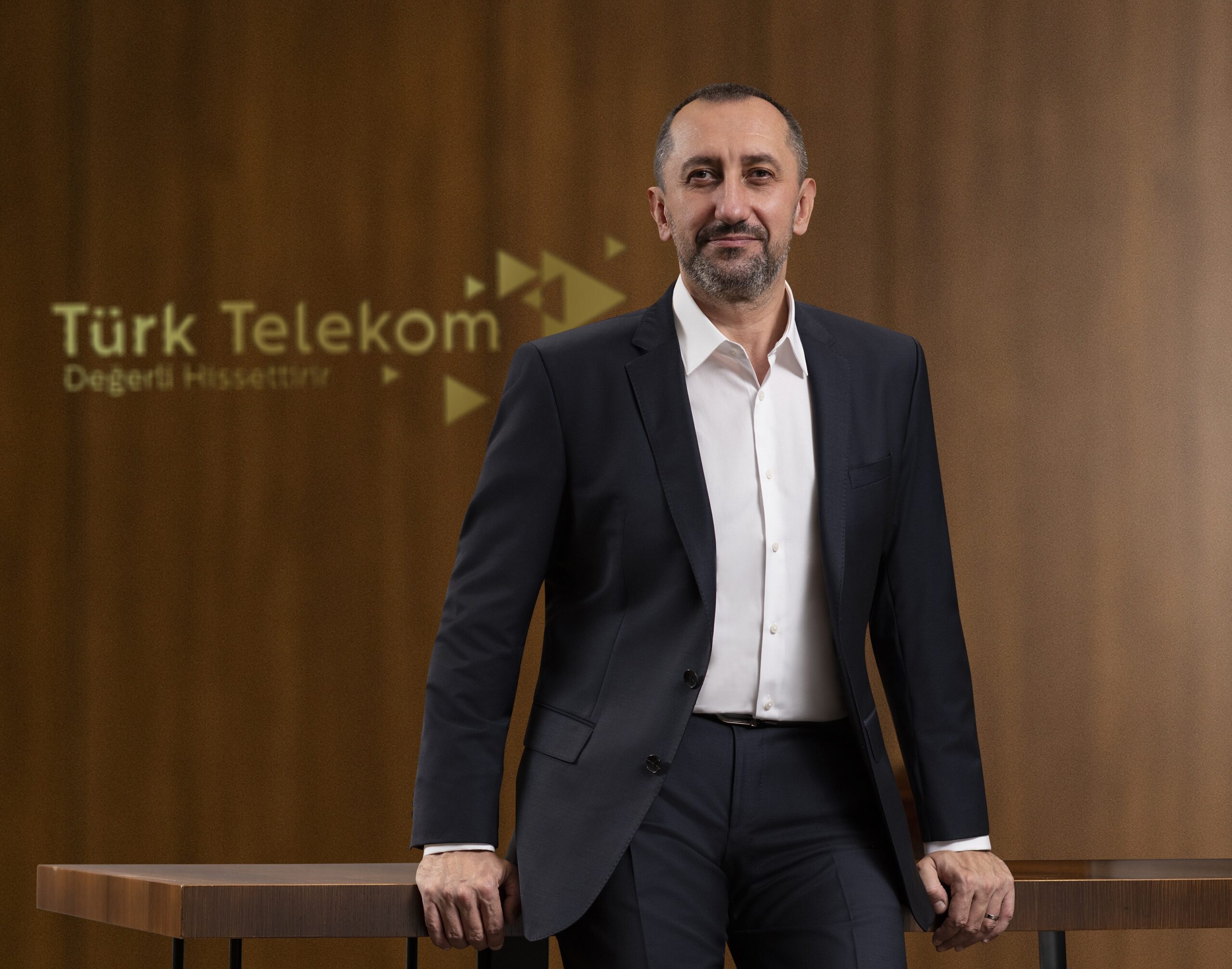 Türk Telekom’dan 2021’de   5,8 milyar TL net kâr…
