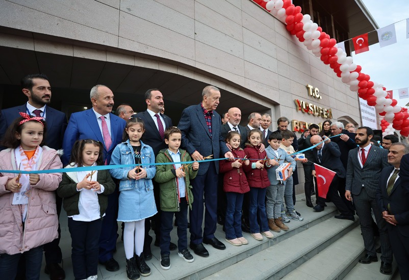 Türkiye, bölgesel liderliği aşıp küresel düzeyde söz sahibi olma konumuna gelmiştir”