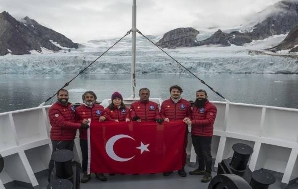 Türkiye'nin Kuzey Kutbu'na düzenlediği 3. Arktik Bilimsel Araştırma Seferi