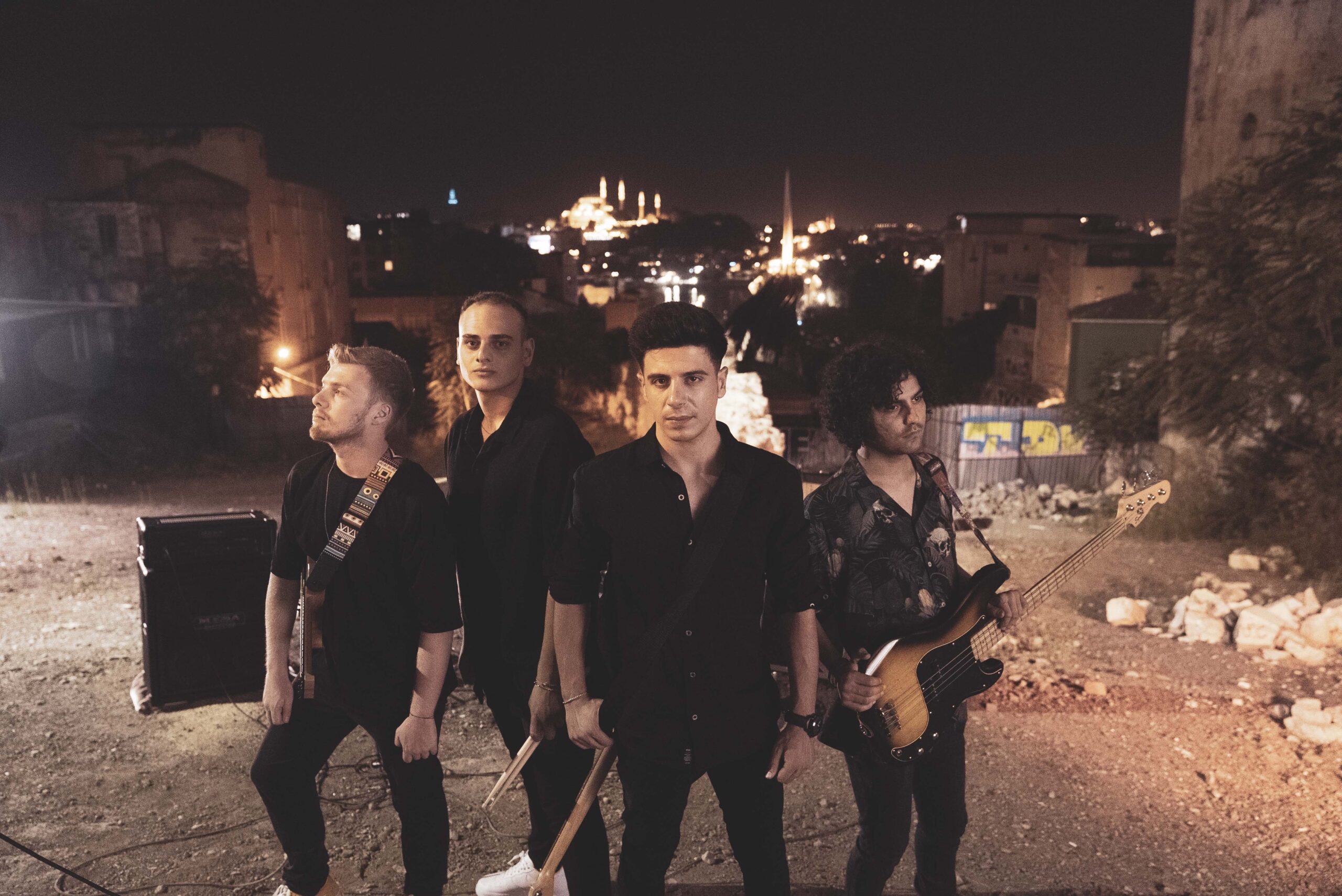 Viral 50'nin 1 Numarası oldukları şarkıları 'Ah Aman Aman'ın video klibi yayımlandı