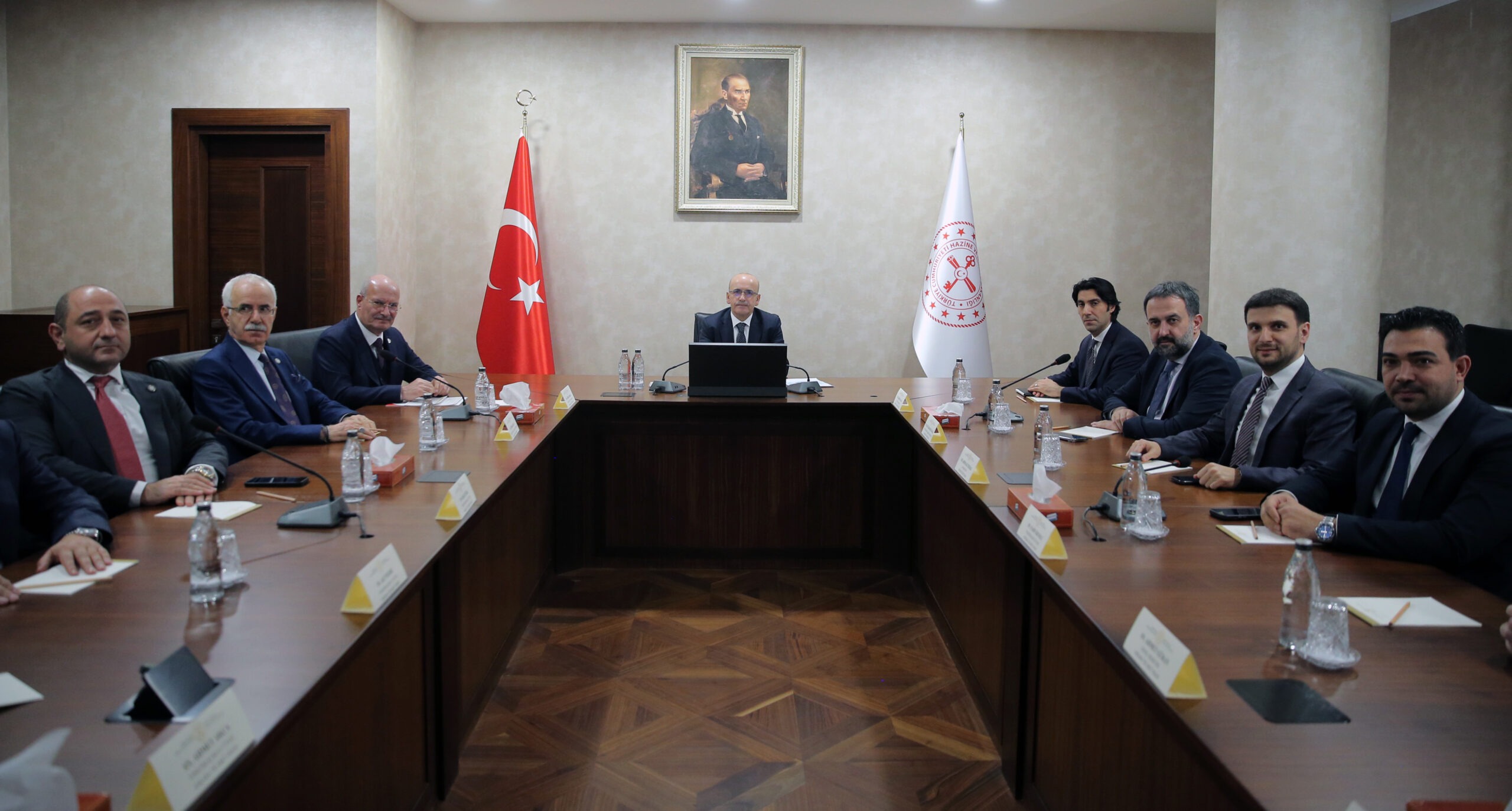 ATO Başkanı Baran ve Beraberindeki ATO Heyeti, Hazine ve Maliye Bakanı Mehmet Şimşek’i Ziyaret Etti