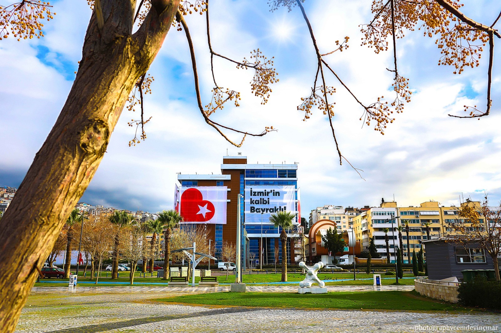 BAYRAKLIDAN 1000 OGRENCIYE BESLENME DESTEGI 3