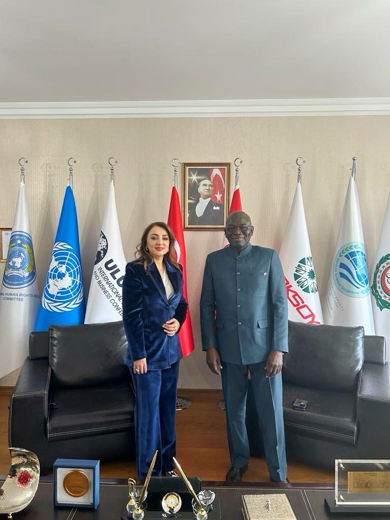 Gambiya Büyükelçisi’nden ULUSKON Başkanı Nezaket Atasoy’a Ziyaret