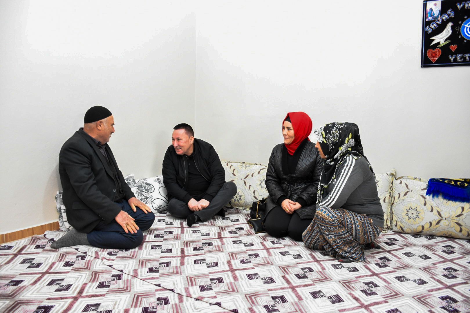 BAŞKAN BEYOĞLU’NDAN VATANDAŞLARA YENİ YIL ZİYARETLERİ