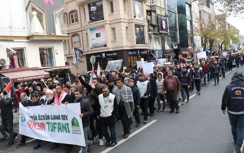 Peygamber Sevdalıları, İstanbul’da Gazze İçin Yürüdü