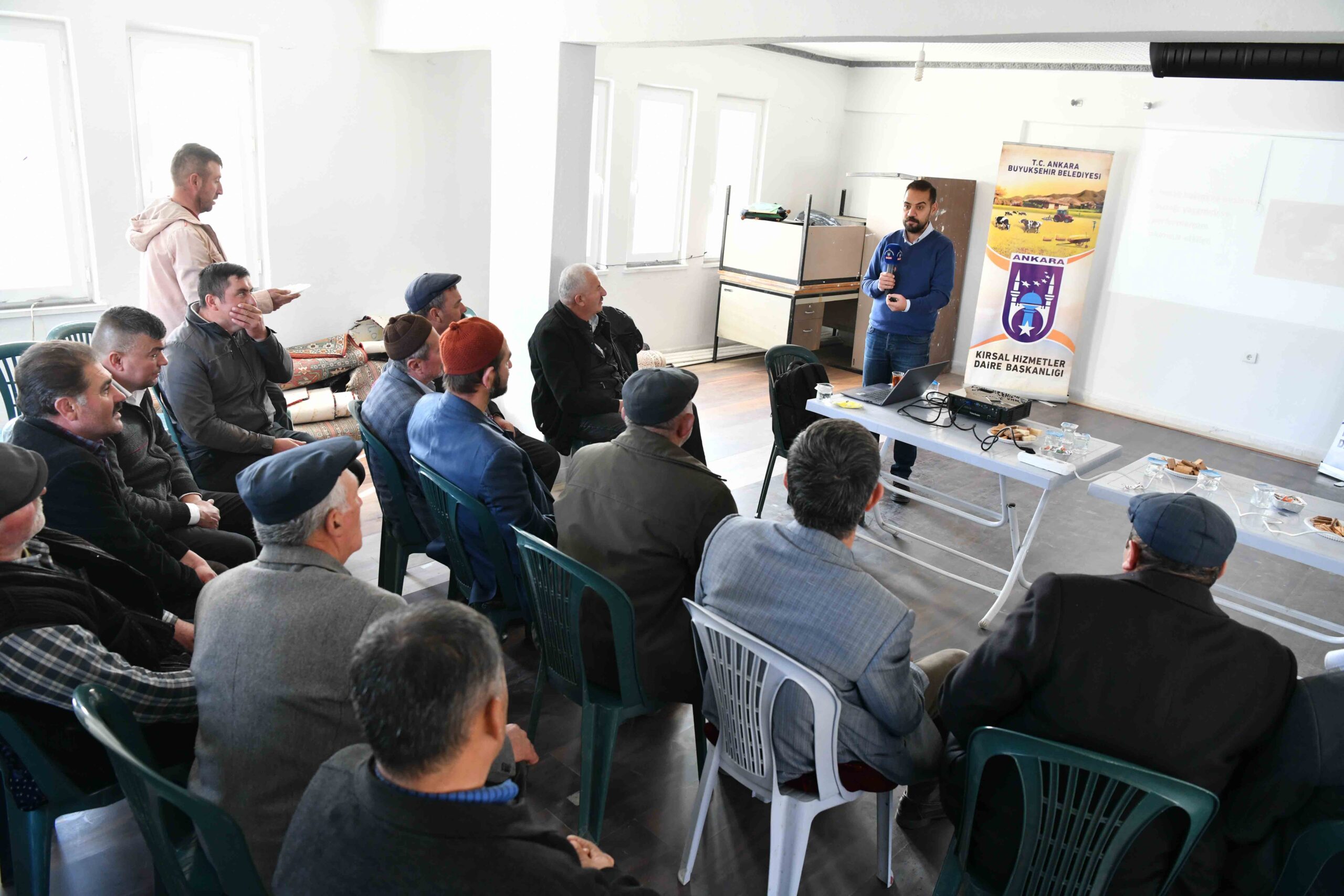 ABB’NİN HAYVAN BESLEME EĞİTİMLERİ DEVAM EDİYOR
