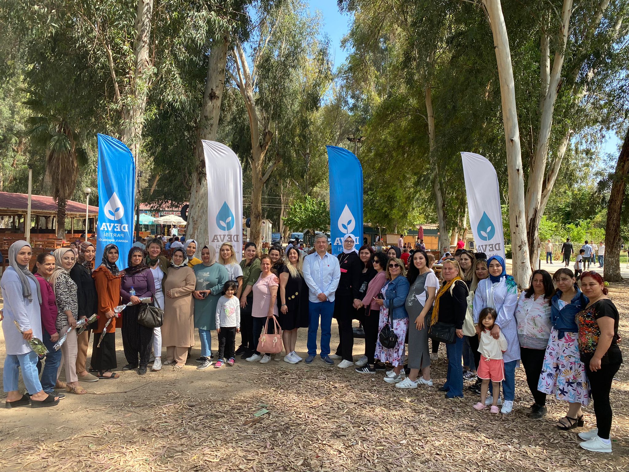ADANA’DAN ANNELER GÜNÜ ETKİNLİĞİ