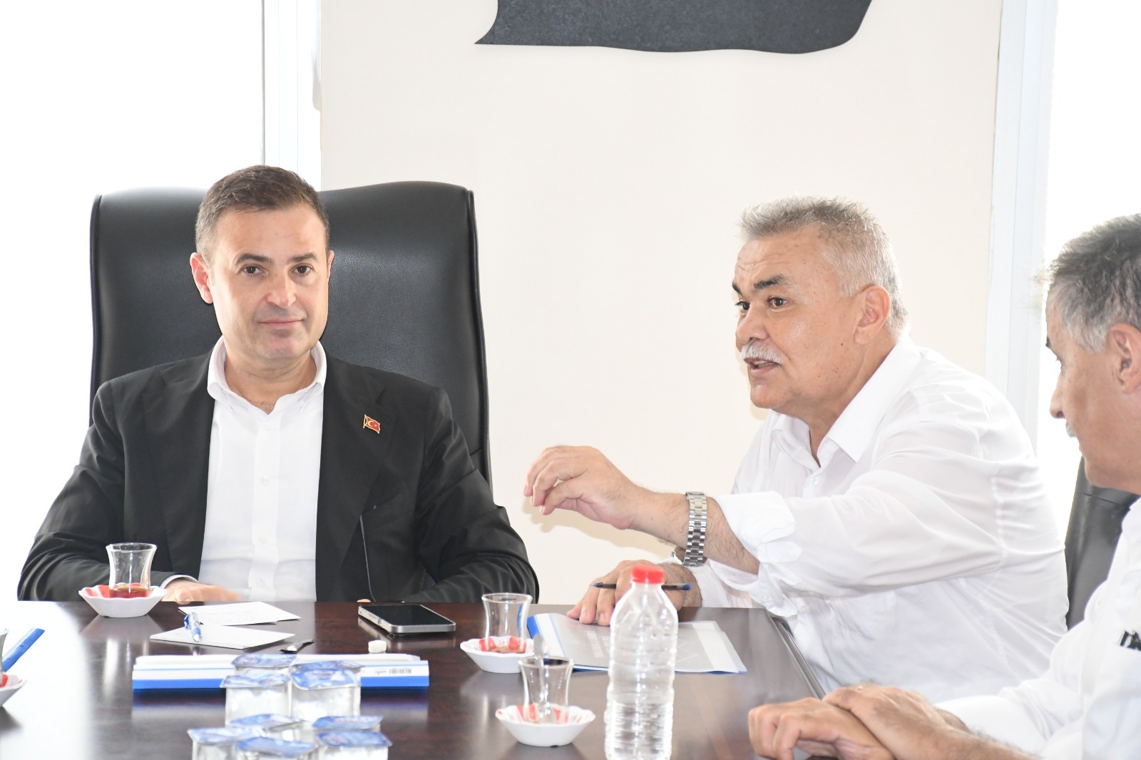 Ahmet Akın’dan Torbalı’ya çıkarma