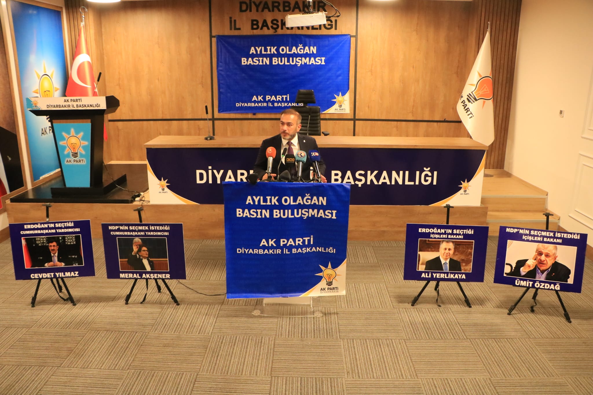 AK PARTİ DİYARBAKIR İL BAŞKANI AYDIN’DAN HDP’YE SERT ELEŞTİRİLER